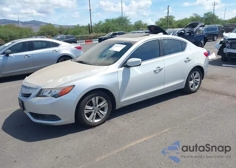 2013 Acura Ilx 2.0L z USA, uszkodzony, nr VIN 19VDE1F34DE010093